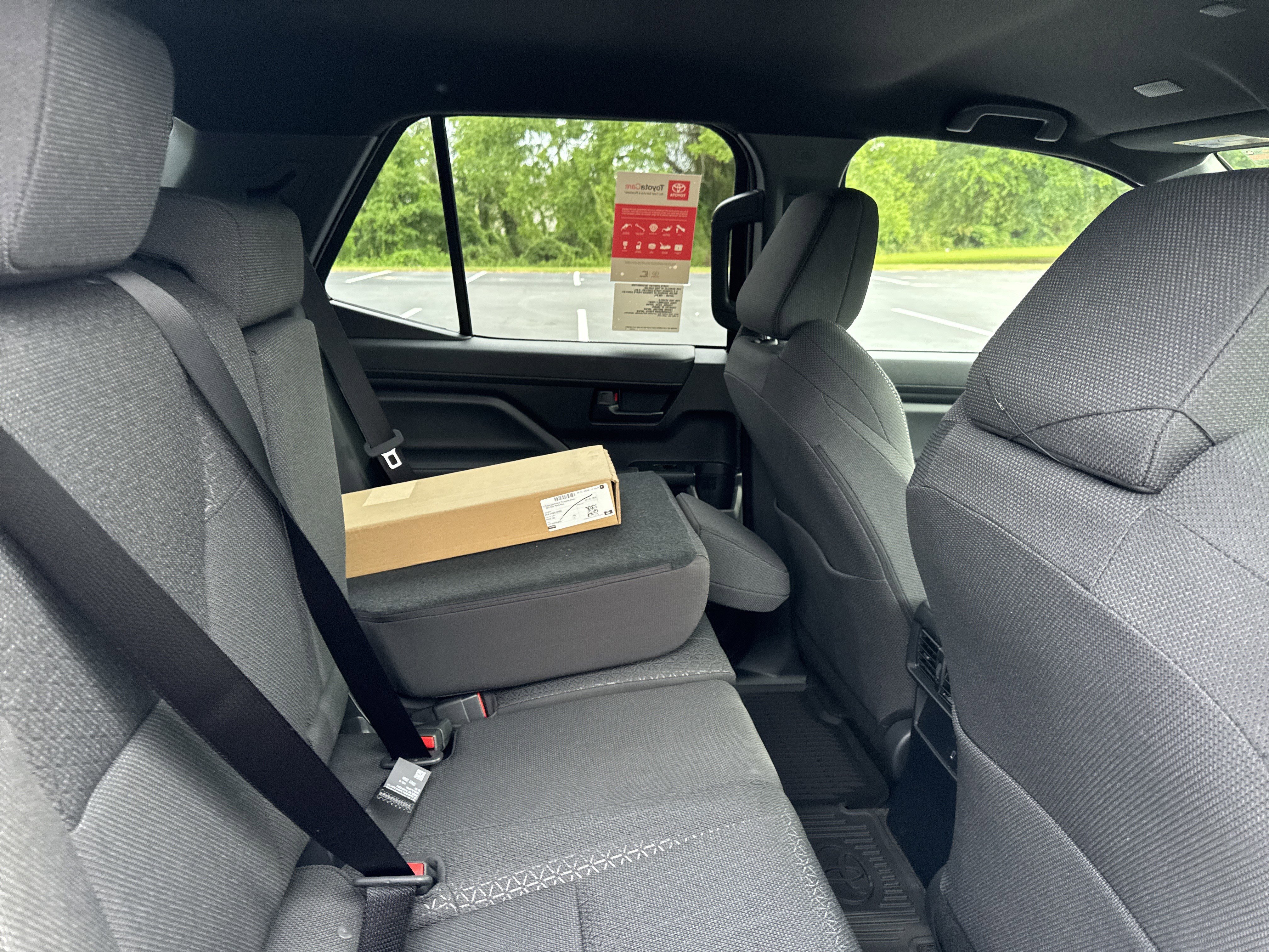 New 2026 Toyota 4Runner SR5 AWD/4WD image 28