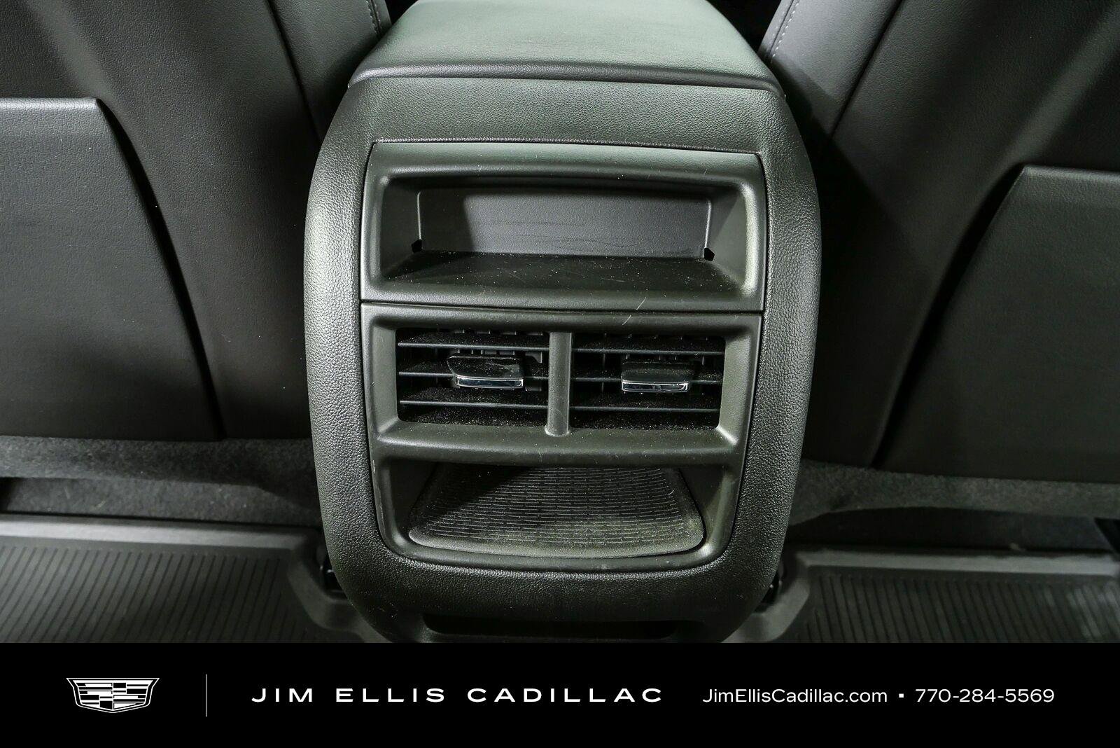 Used 2023 Cadillac XT5 Premium Luxury w/ Technology Package FWD image 20