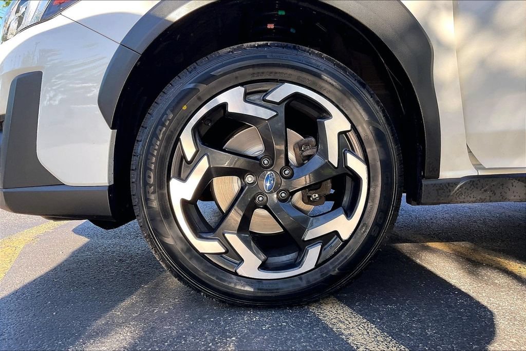 Used 2023 Subaru Crosstrek 2.5i Limited AWD/4WD image 10