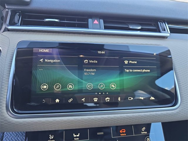 Used 2018 Land Rover Range Rover Velar S image 24