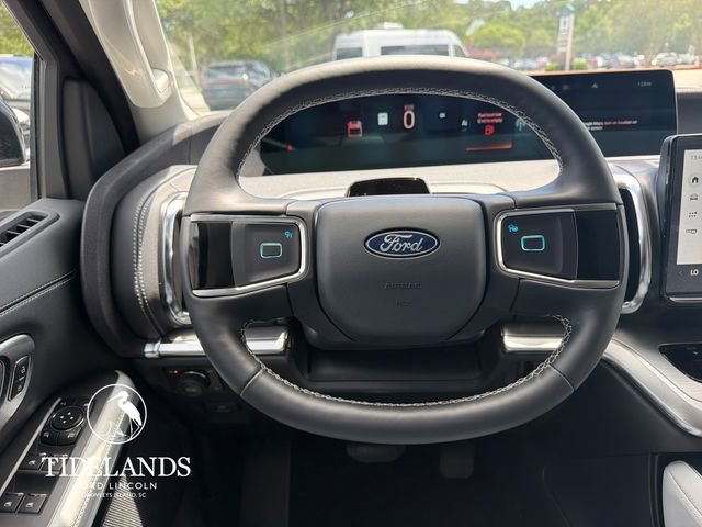 New 2026 Ford Expedition Platinum AWD/4WD image 16
