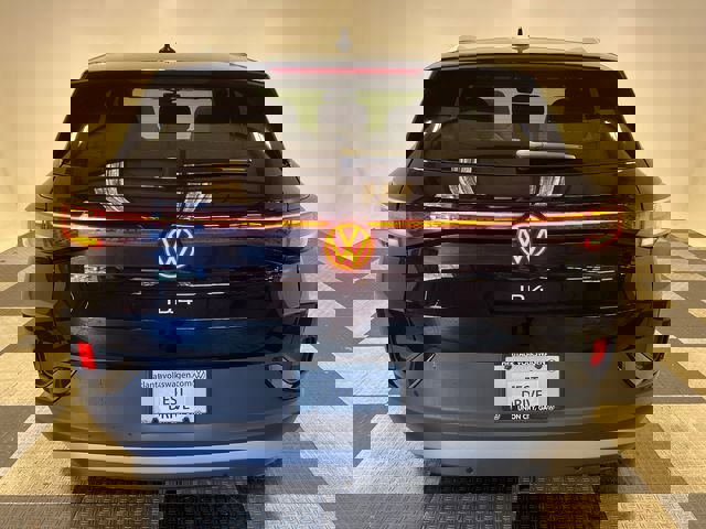 New 2025 Volkswagen ID.4 Pro S Plus image 4