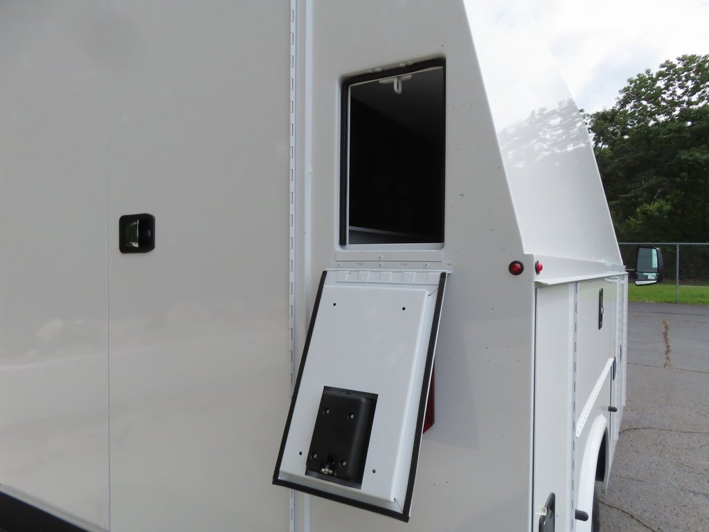 New 2024 Chevrolet Express 3500 Work Van w/ Power Convenience Package image 23