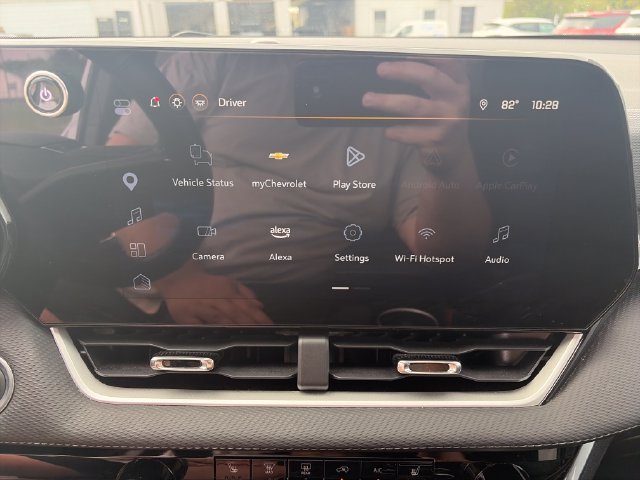Used 2025 Chevrolet Equinox LT AWD/4WD image 18