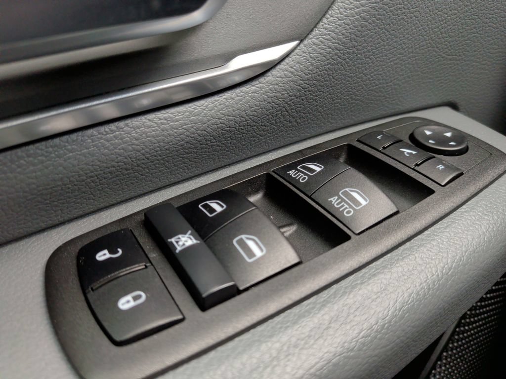 Used 2022 RAM 1500 Big Horn AWD/4WD image 31