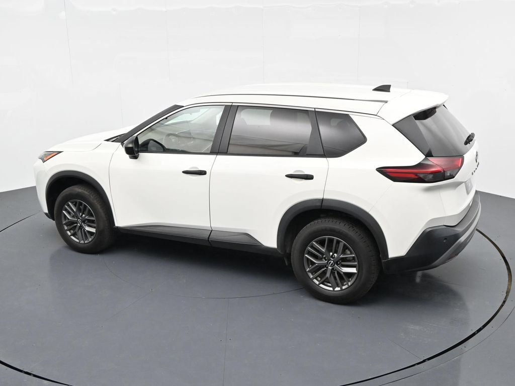 Used 2023 Nissan Rogue S FWD image 22