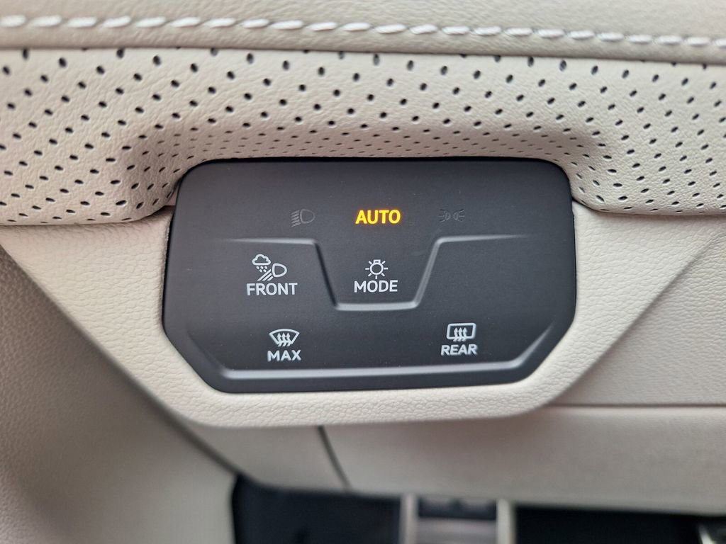 New 2026 Volkswagen Atlas SEL Premium R-Line image 12