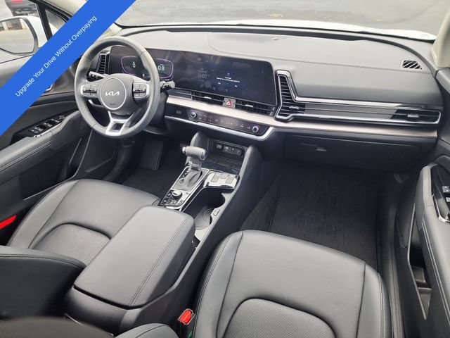 Used 2025 Kia Sportage EX FWD image 13