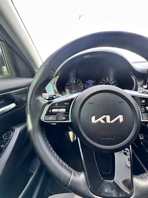 Used 2023 Kia Seltos Nightfall Edition image 17