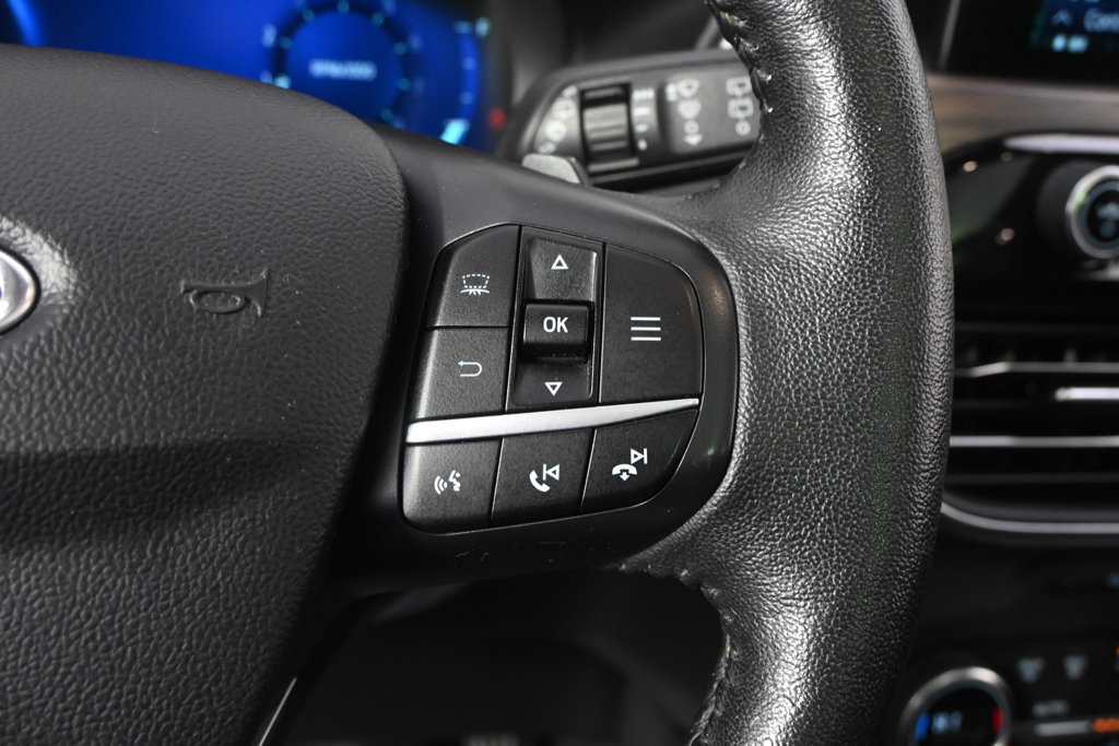 Used 2020 Ford Escape Titanium AWD/4WD image 34