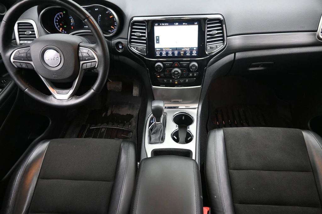 Used 2021 Jeep Grand Cherokee Laredo X AWD/4WD image 13
