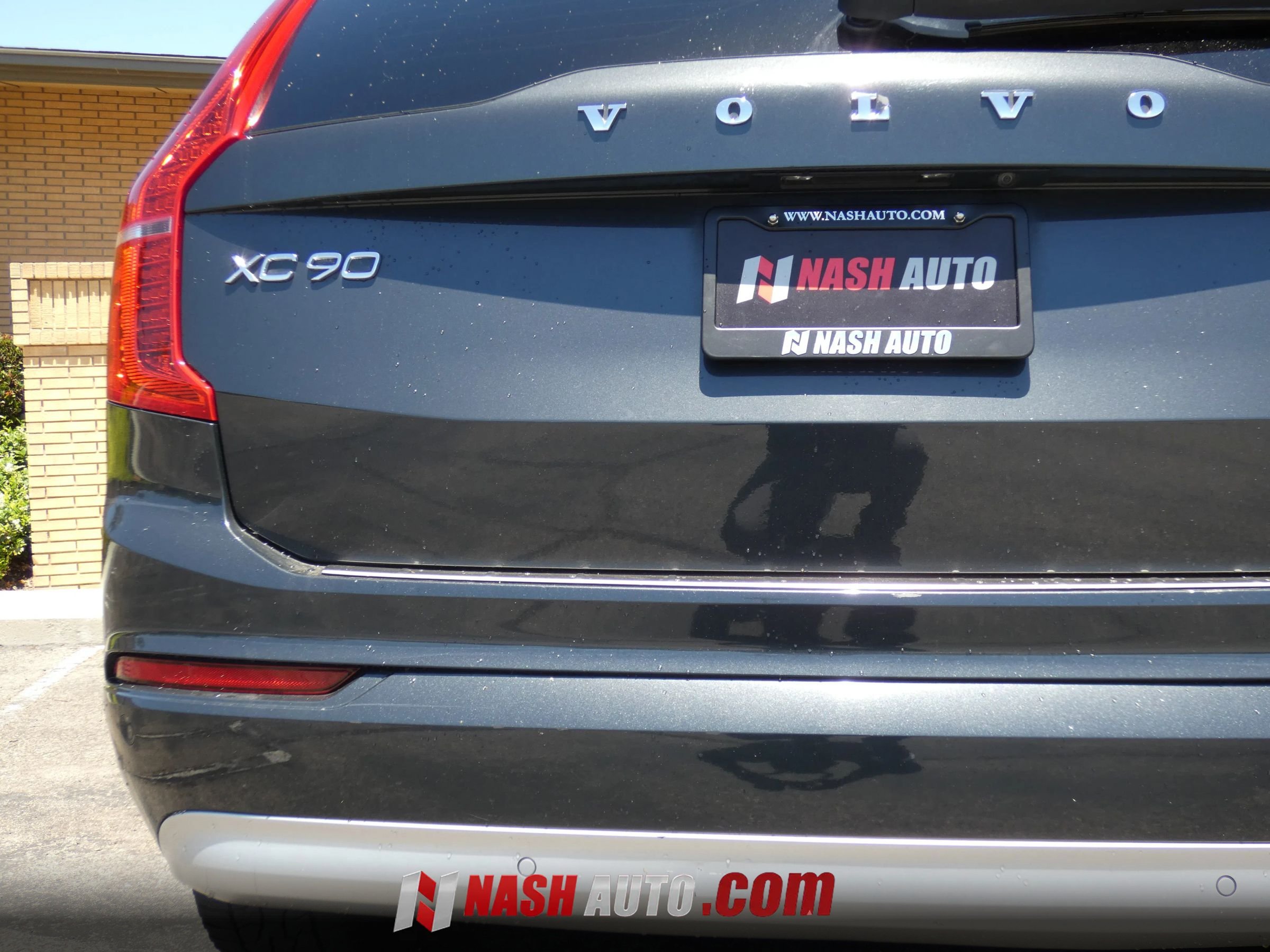 Used 2022 Volvo XC90 T5 Momentum w/ Climate Package AWD/4WD image 11
