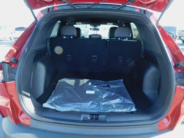 New 2026 Ford Escape ST-Line w/ Cold Weather Package AWD/4WD image 32
