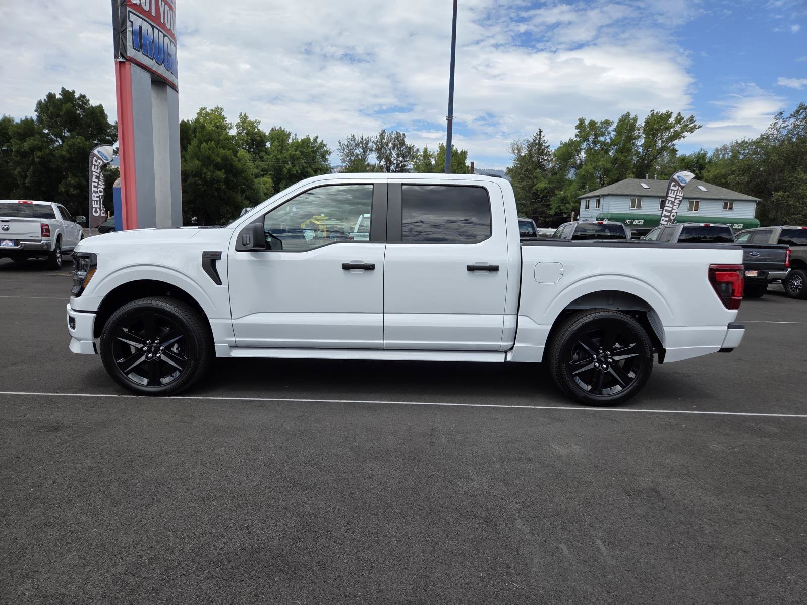 New 2026 Ford F150 STX w/ F-150 LOBO Package AWD/4WD image 8