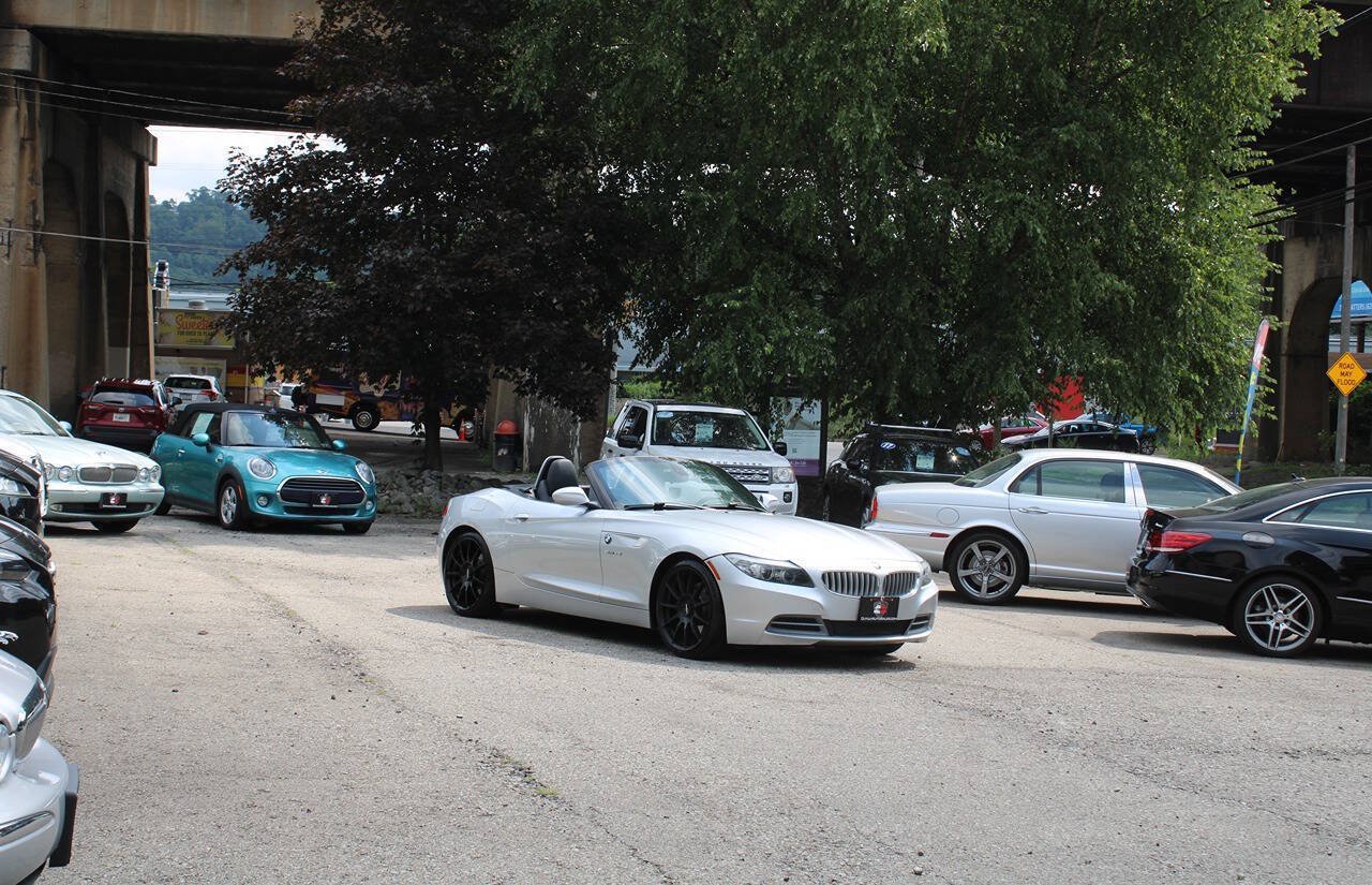 Used 2011 BMW Z4 sDrive35i RWD image 36
