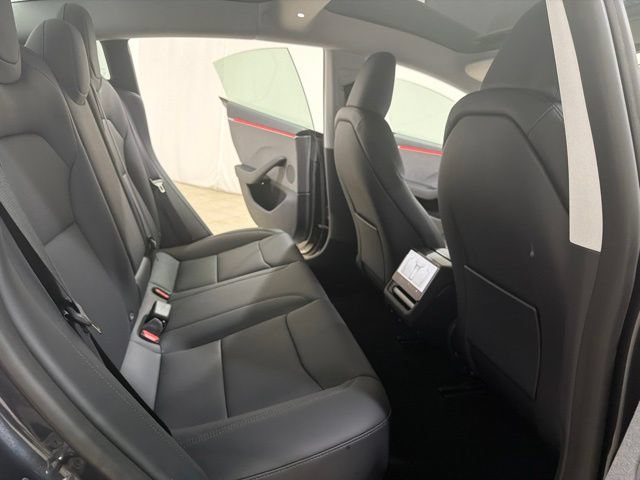 Used 2026 Tesla Model 3 RWD image 23