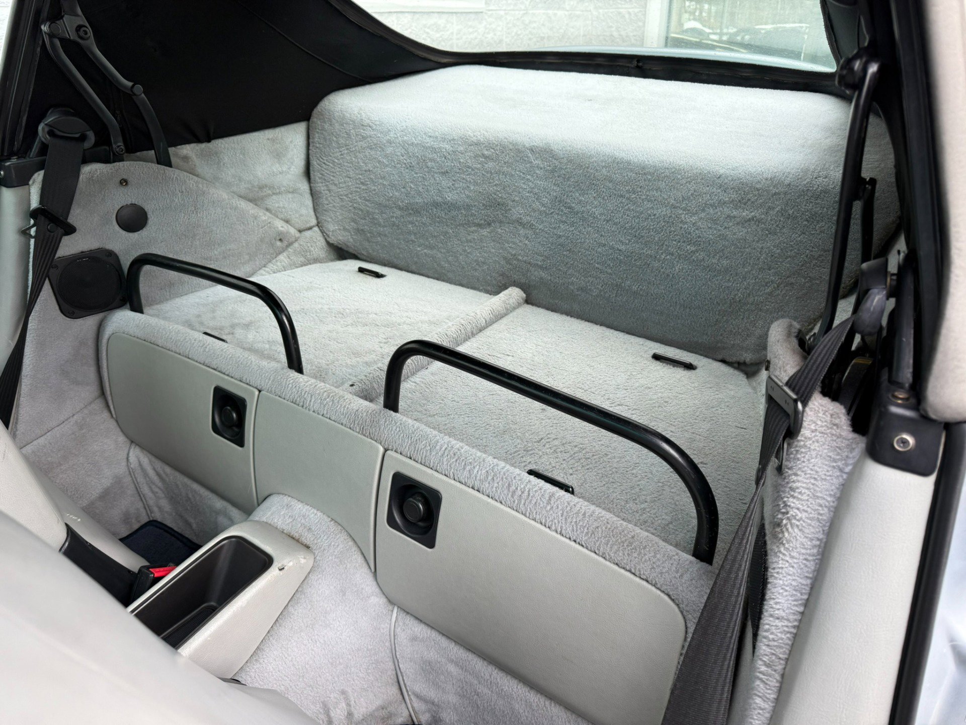 Used 1995 Porsche 911 Carrera image 16