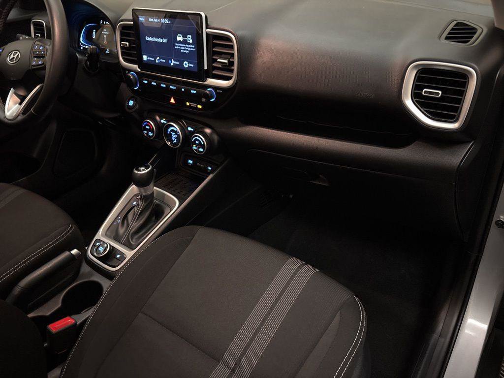 New 2026 Hyundai Venue SEL image 25