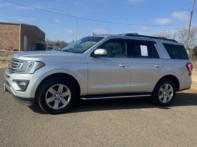 Used 2019 Ford Expedition XLT w/ Equipment Group 202A image 3