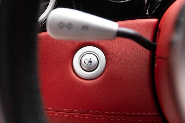 Used 2001 BMW Z8 RWD image 86