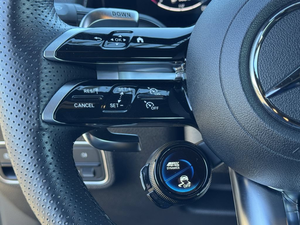 Certified 2025 Mercedes-Benz GLB 35 AMG 4MATIC image 26