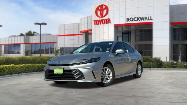 New 2026 Toyota Camry LE FWD image 1