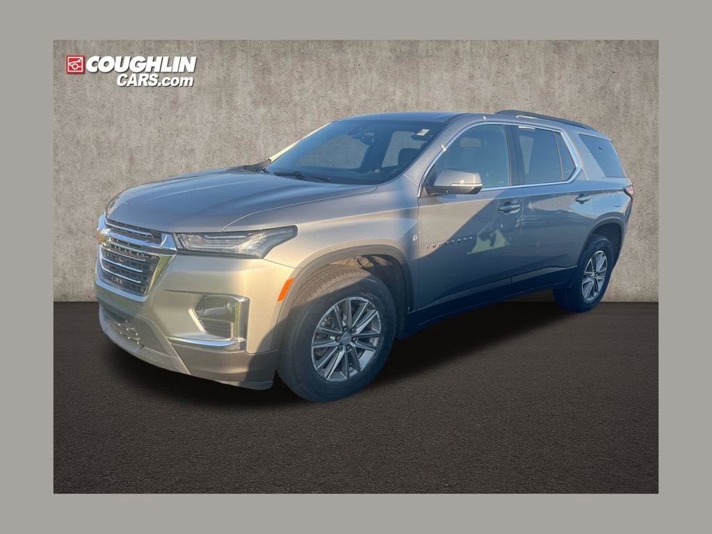 Used 2024 Chevrolet Traverse LT image 1