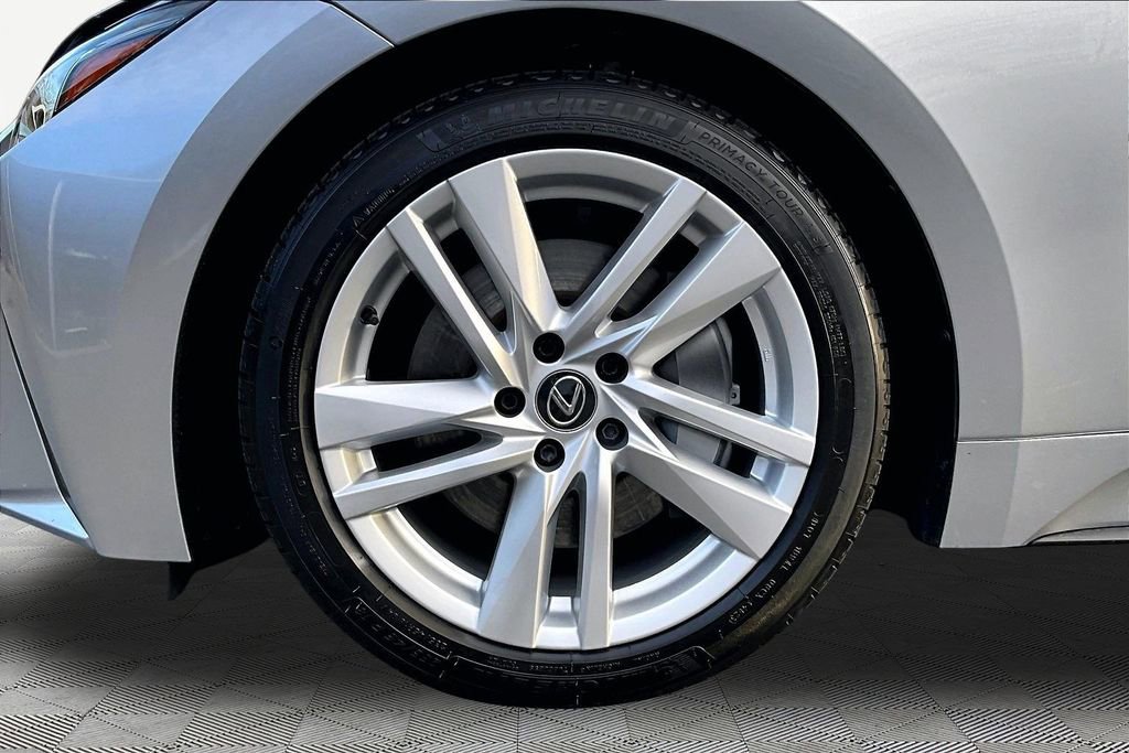 Used 2024 Lexus IS 300 300 w/ Comfort Package image 24