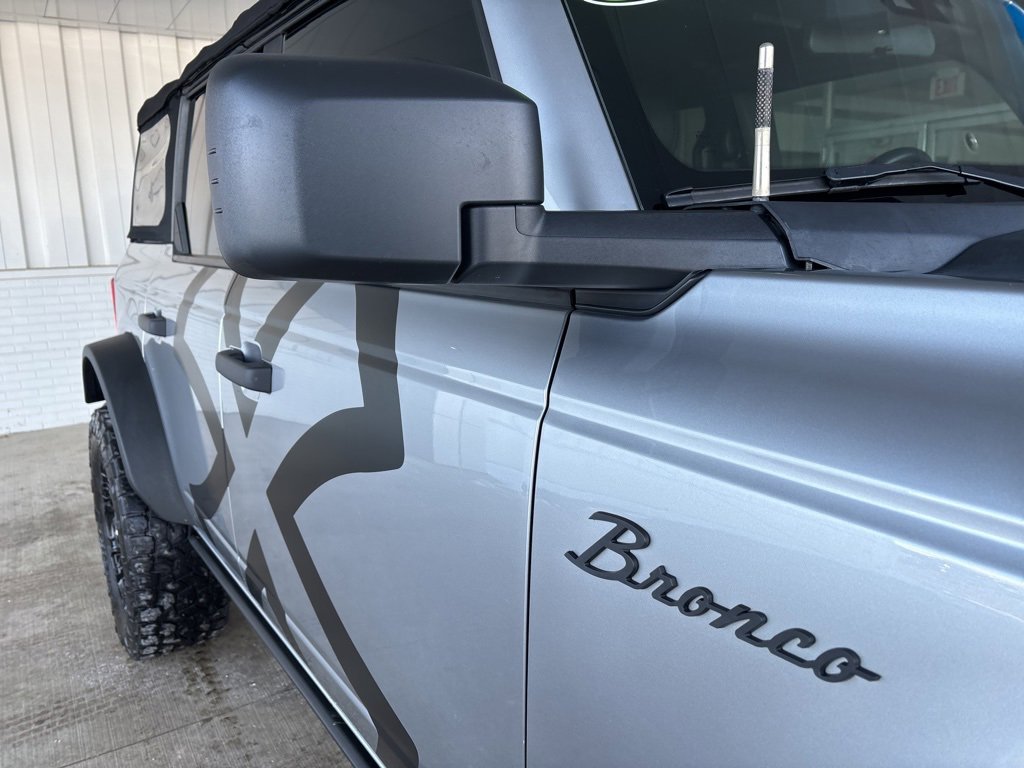 Used 2021 Ford Bronco Black Diamond image 33