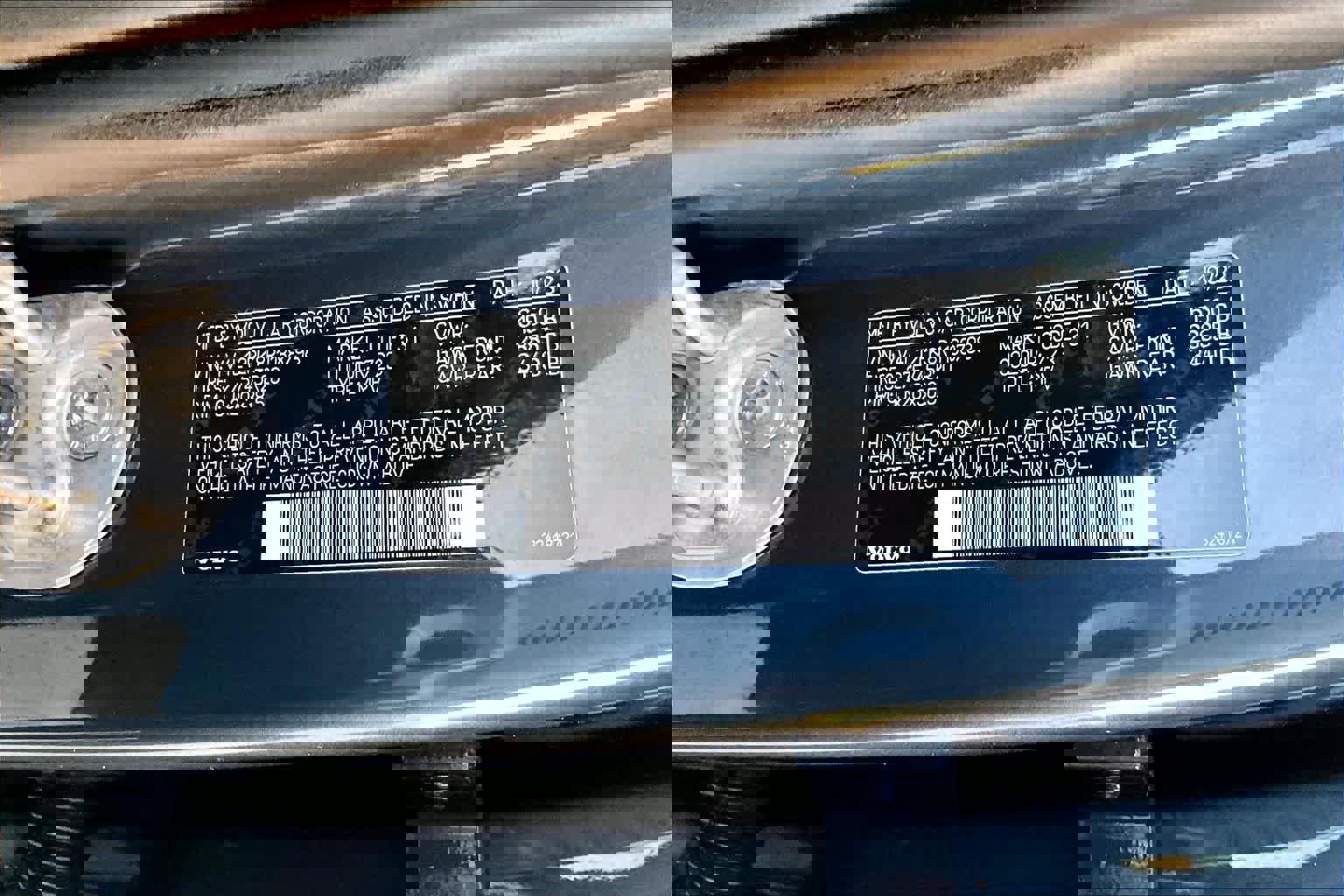 Used 2024 Volvo XC90 B5 Core w/ Protection Package Premier image 33