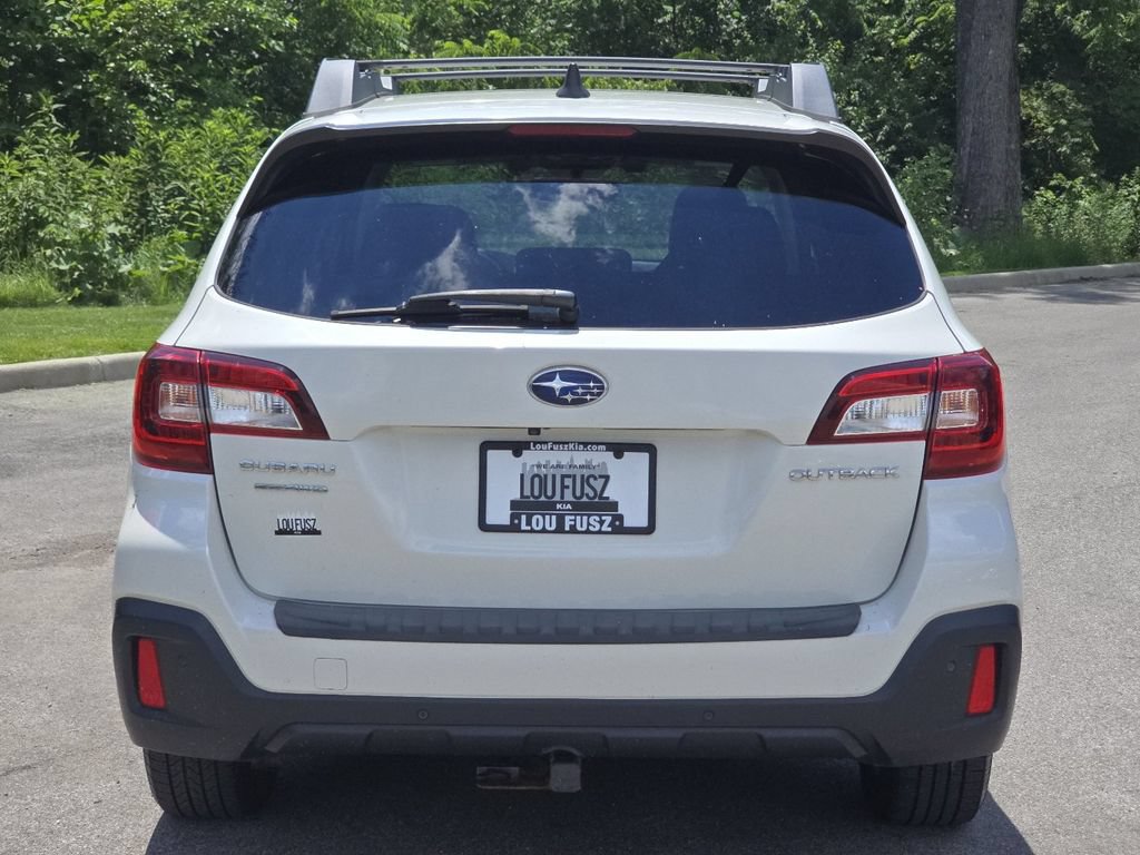 Used 2018 Subaru Outback 2.5i Limited AWD/4WD image 14