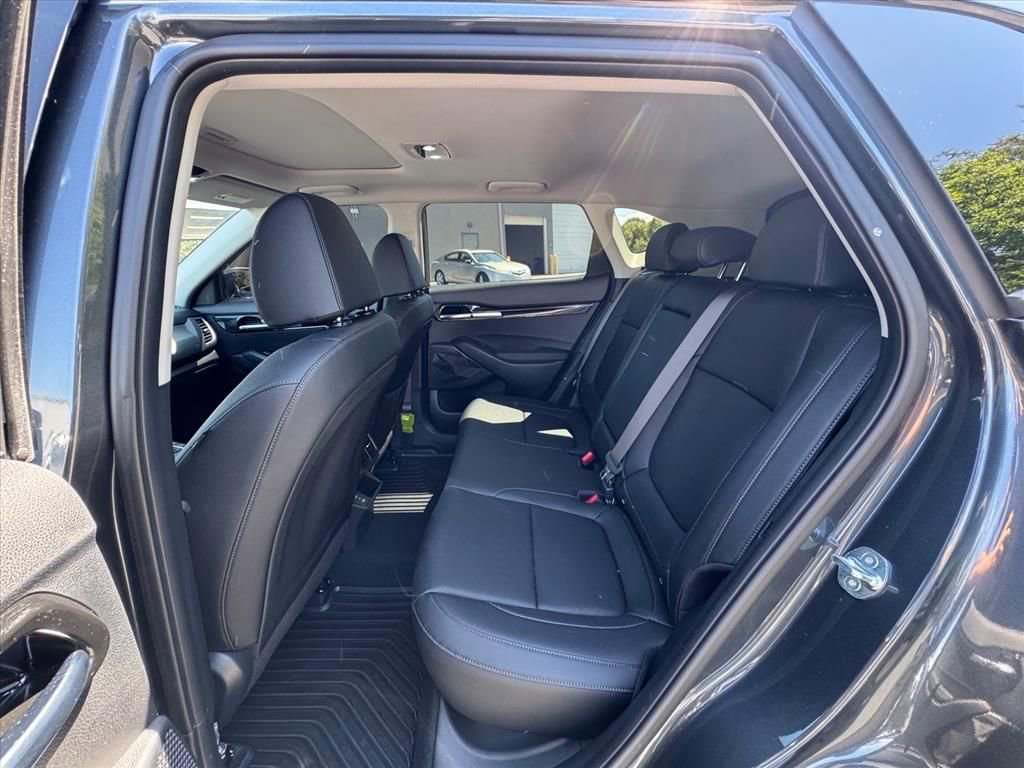 Certified 2025 Kia Seltos EX w/ EX Sunroof Package image 11