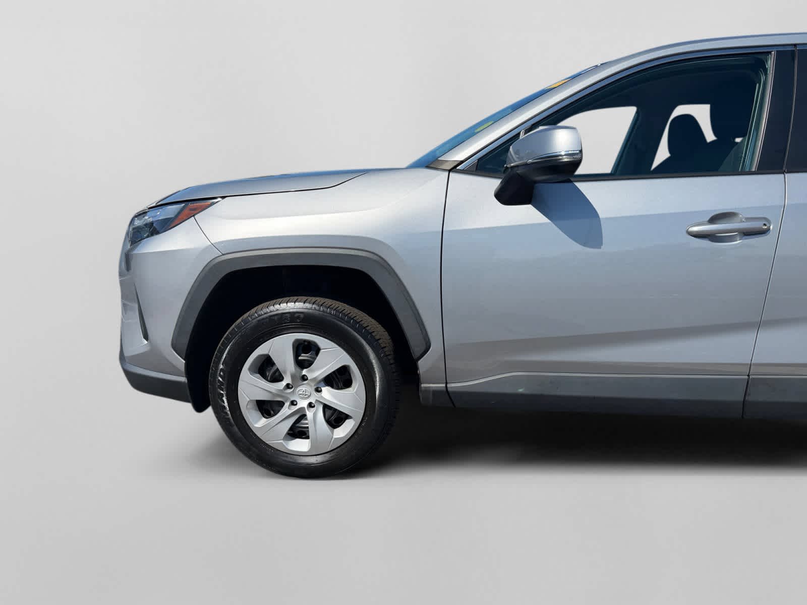 Used 2024 Toyota RAV4 LE AWD/4WD image 19