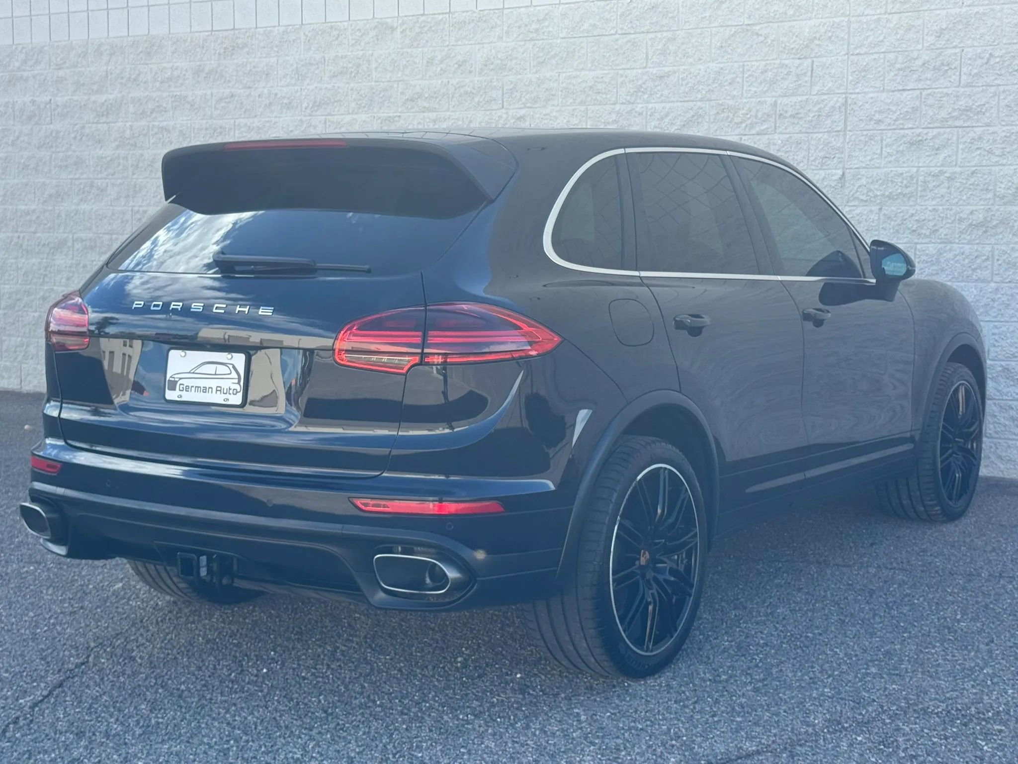 Used 2015 Porsche Cayenne Diesel image 6