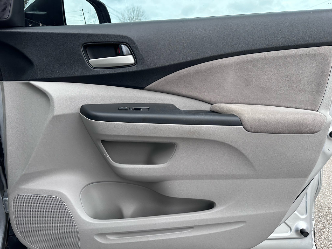 Used 2014 Honda CR-V EX image 31