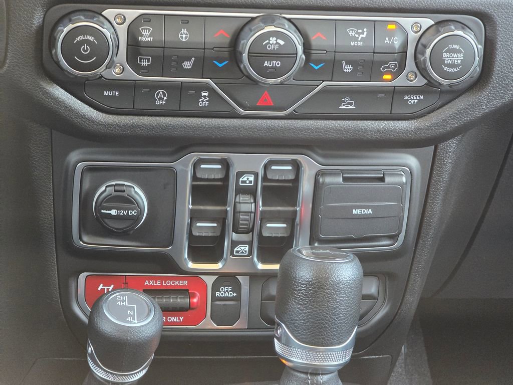 New 2025 Jeep Gladiator Sport AWD/4WD image 31