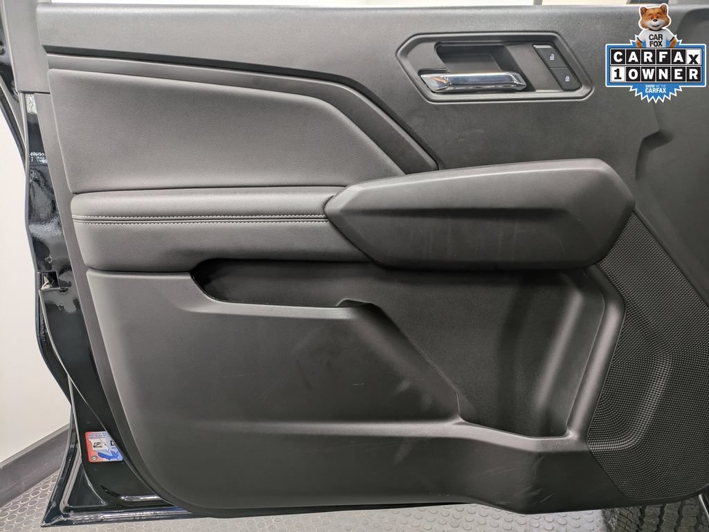 Used 2023 GMC Canyon Elevation w/ Elevation Premium Package AWD/4WD image 8