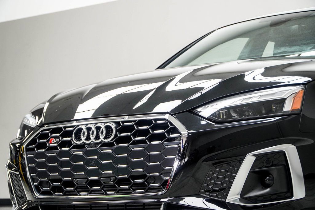 Used 2024 Audi S5 Premium w/ Convenience Package image 2