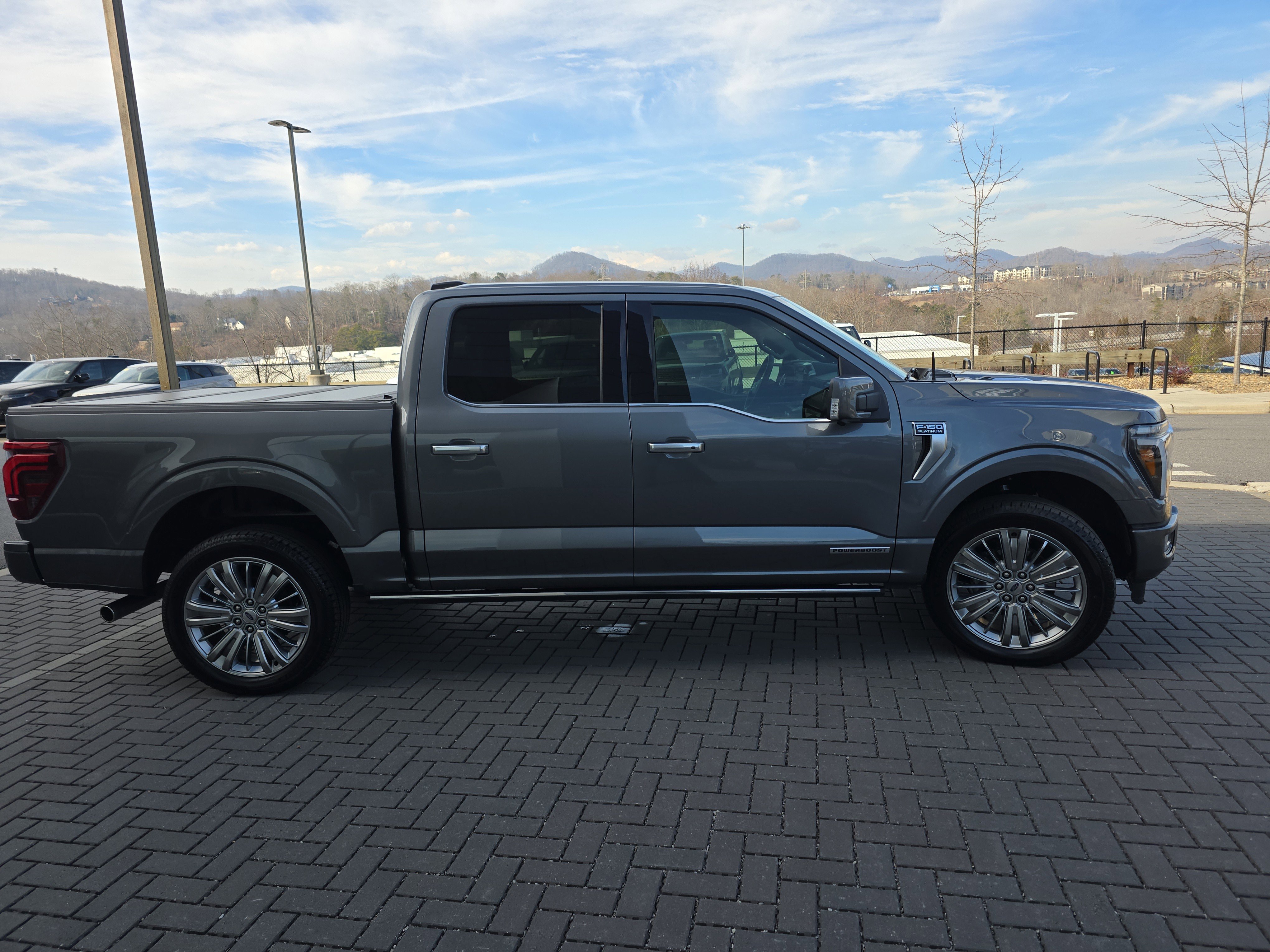 Used 2024 Ford F150 Platinum w/ Equipment Group 703A Plus image 4