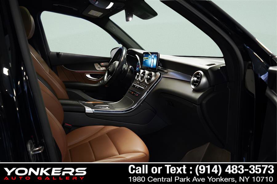 Used 2022 Mercedes-Benz GLC 300 4MATIC image 35