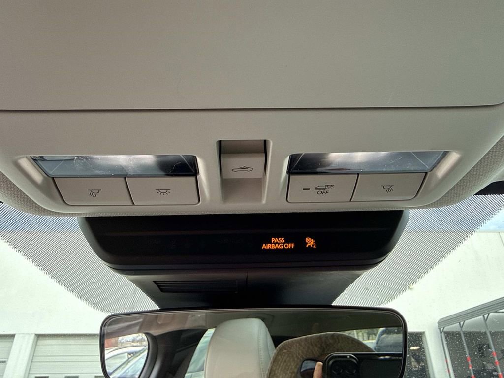 Used 2023 MAZDA CX-30 AWD 2.5 S w/ Premium Package image 46