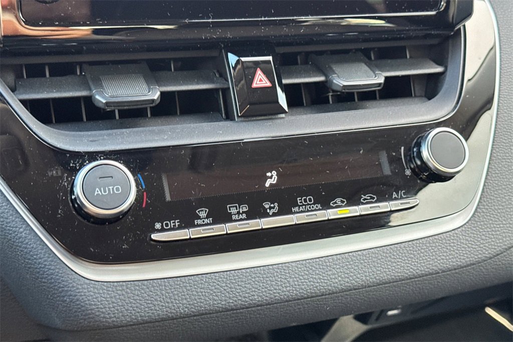 Certified 2024 Toyota Corolla LE image 18