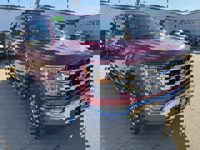 Used 2022 Ford F150 Lariat image 2