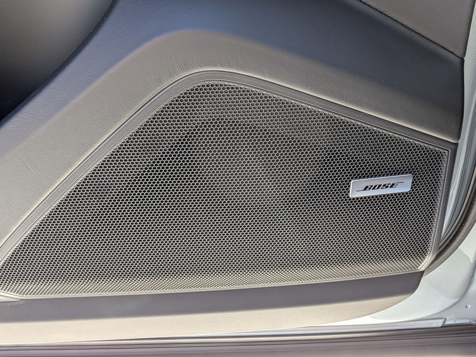 New 2026 Porsche Cayenne Coupe image 14