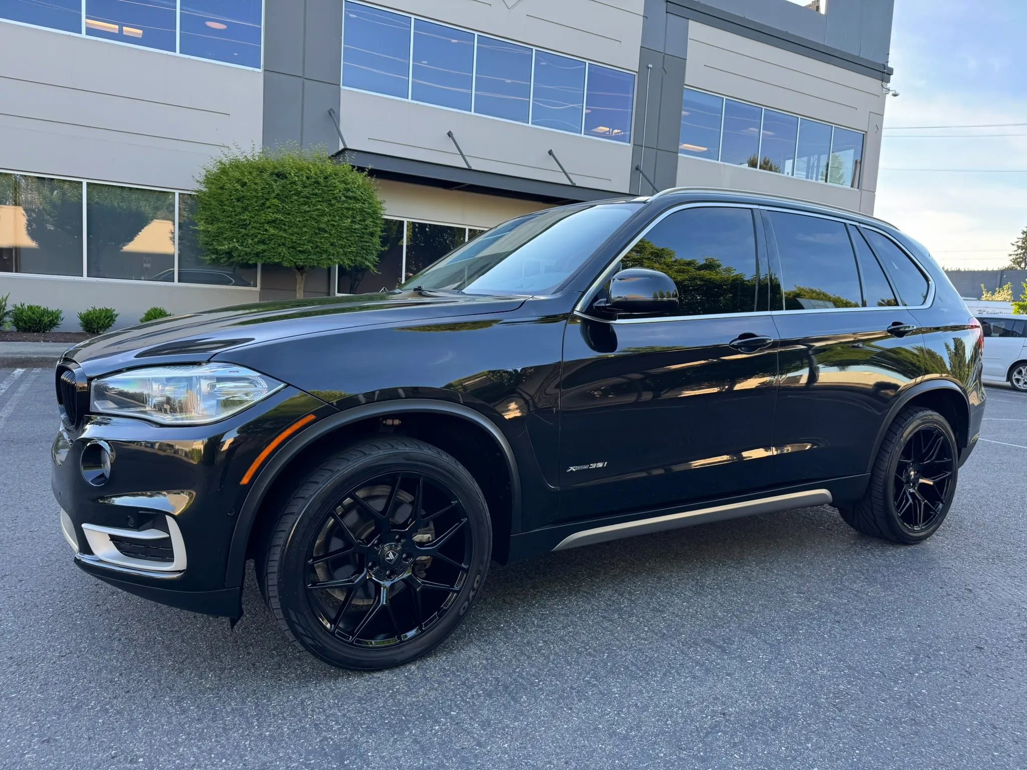 Used 2017 BMW X5 xDrive35i AWD/4WD image 5