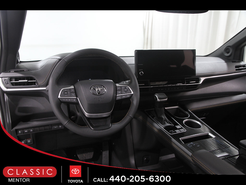 Certified 2026 Toyota Sienna XLE Woodland Edition AWD/4WD image 6
