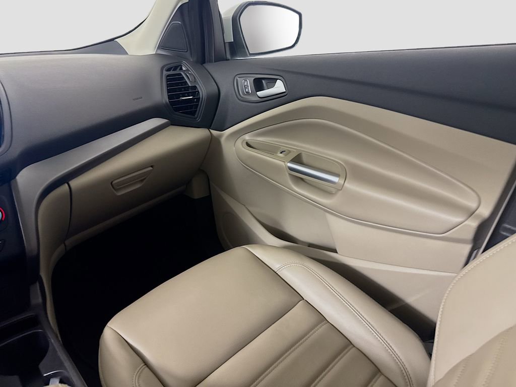 Used 2019 Ford Escape SEL image 23