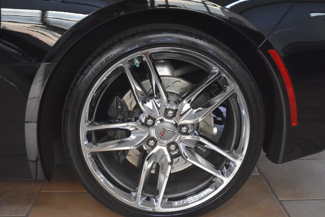 Used 2016 Chevrolet Corvette Stingray Coupe w/ 2LT Preferred Equipment Group RWD image 10
