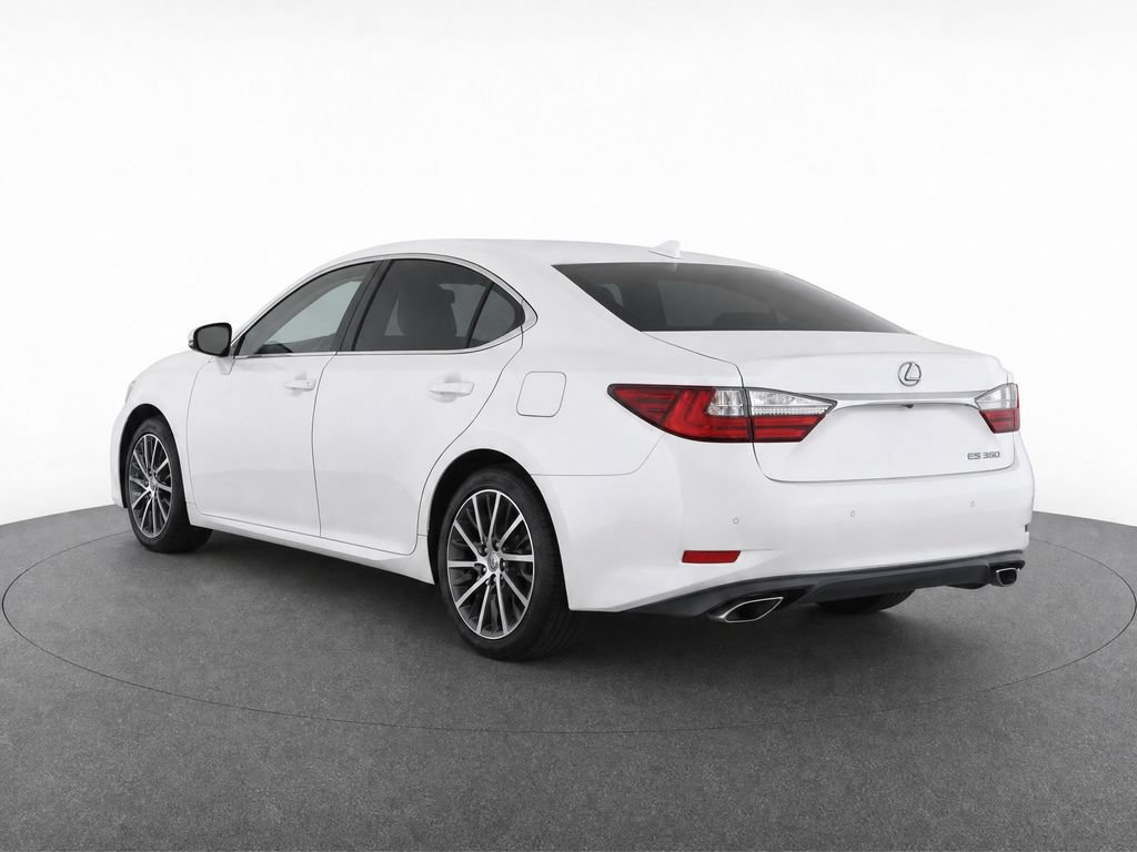 Used 2017 Lexus ES 350 w/ Luxury Package FWD image 3