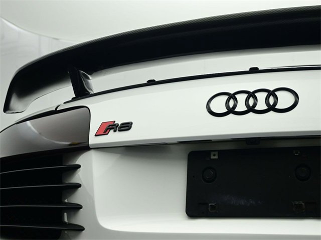 Used 2009 Audi R8 V8 w/ Enhanced Leather Pkg image 39